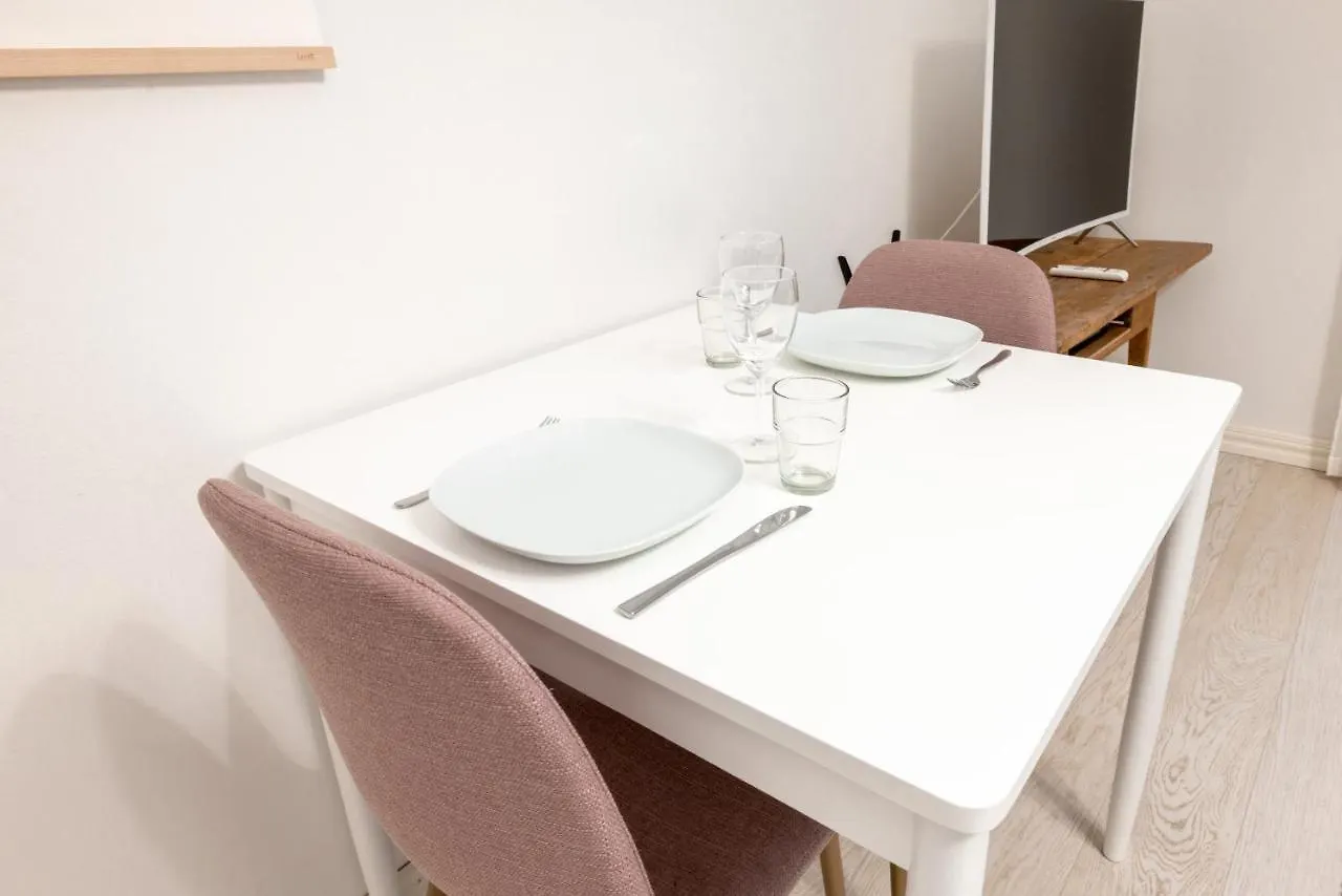 2Ndhomes Beautiful 50M2 1Br Scandinavian Apartment Helsinki